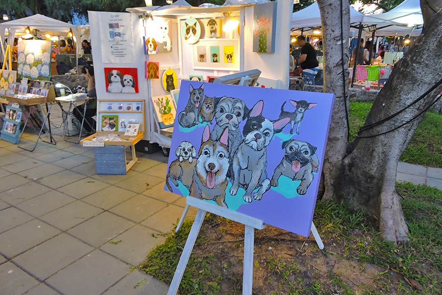 Local Artists Display Their Pieces For sale @ Cicada Market, Hua Hin